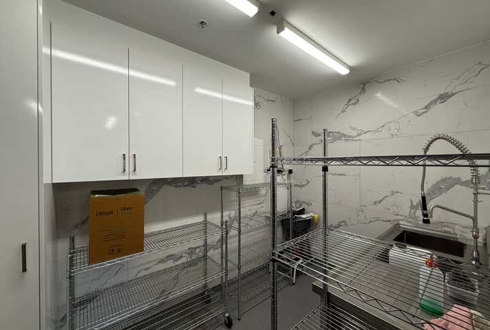 2/110 Keilor Road Essendon North VIC 3041 - Image 4