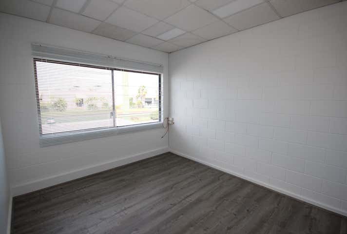 243 Ingham Road Garbutt QLD 4814 - Image 8