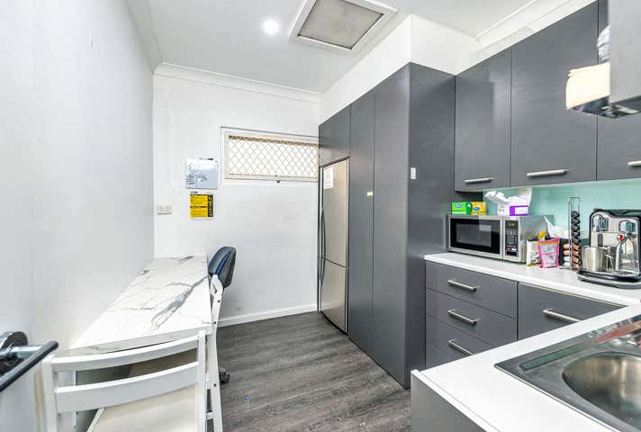 16 Lambton Road Broadmeadow NSW 2292 - Image 11