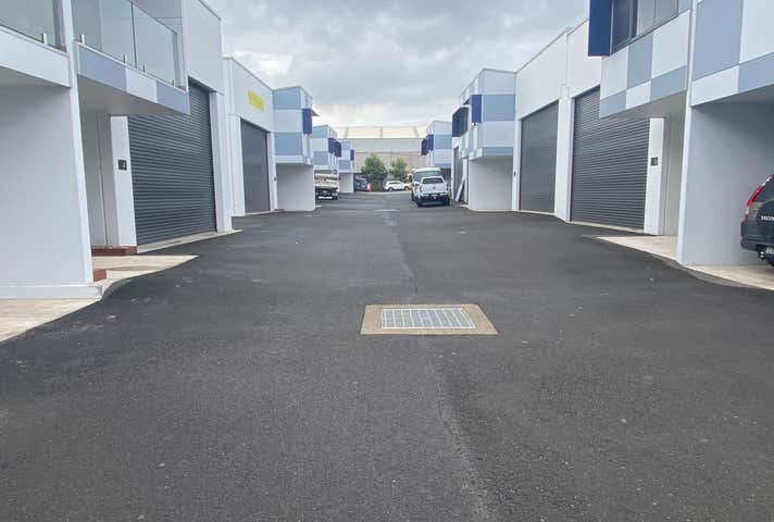 8/7 Waynote Place Unanderra NSW 2526 - Image 4