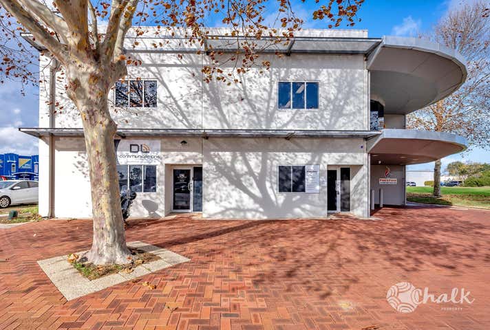 13 Mackinnon St Rockingham WA 6168 - Image 4