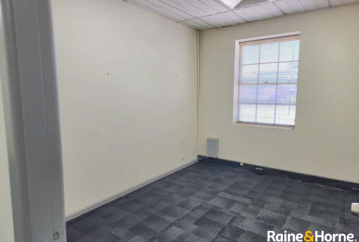 Suite 5, 2-6 Castlereagh Street Penrith NSW 2750 - Image 6