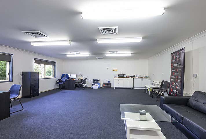 23 Chamberlain Street Campbelltown NSW 2560 - Image 9