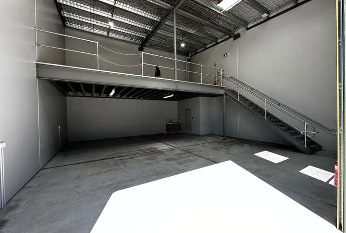 4/48 City Link Drive Carrara QLD 4211 - Image 3
