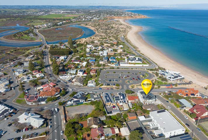 9 Saltfleet Street Port Noarlunga SA 5167 - Image 3