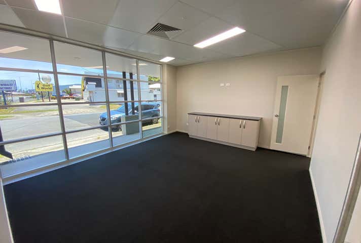 377 Mulgrave Road Bungalow QLD 4870 - Image 5