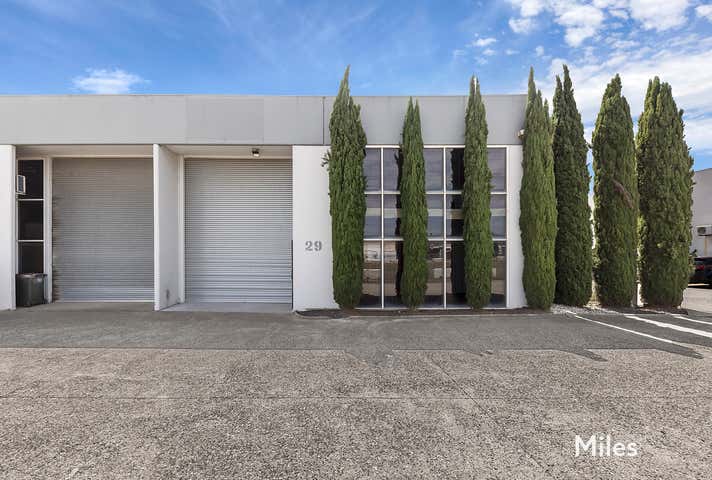 29/7 Dunstans Court Thomastown VIC 3074 - Image 1