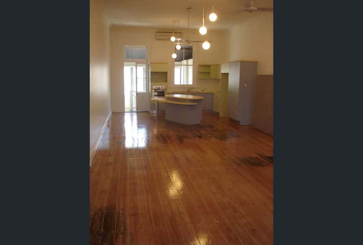 2/663-677 Flinders Street Townsville City QLD 4810 - Image 9