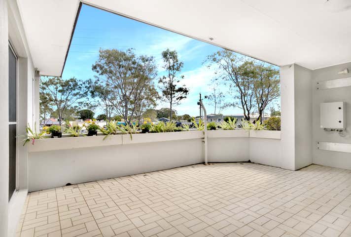 1&2, 30 Ferguson Avenue Bongaree QLD 4507 - Image 9