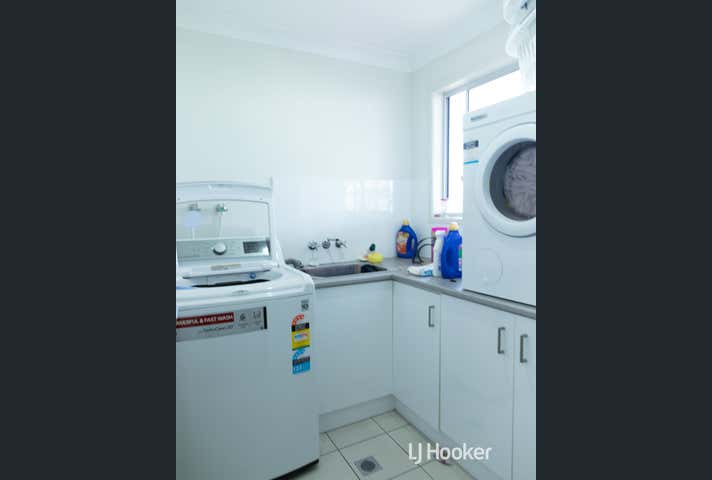 32 Hawthorne Street Roma QLD 4455 - Image 28