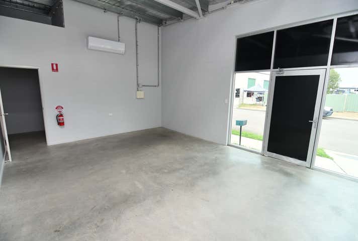 8/30 Civil Road Garbutt QLD 4814 - Image 6