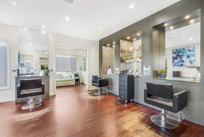 10 Wheeler Street Berwick VIC 3806 - Image 2