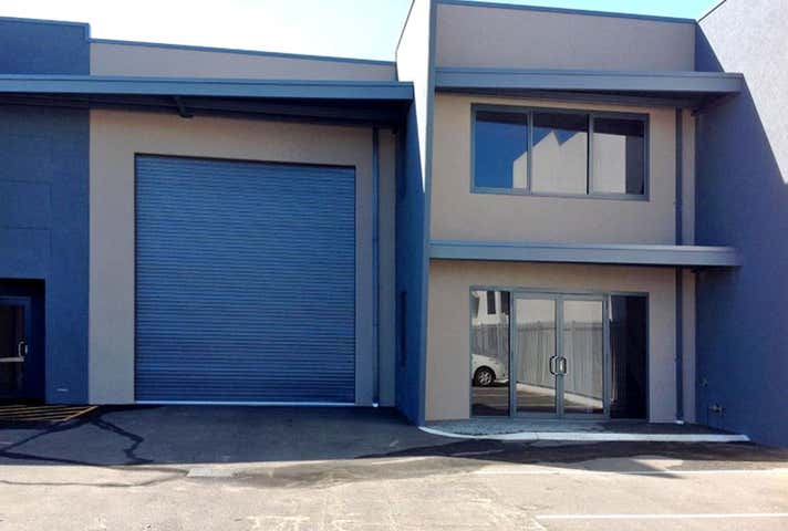 22 Dillington Pass Landsdale WA 6065 - Image 16