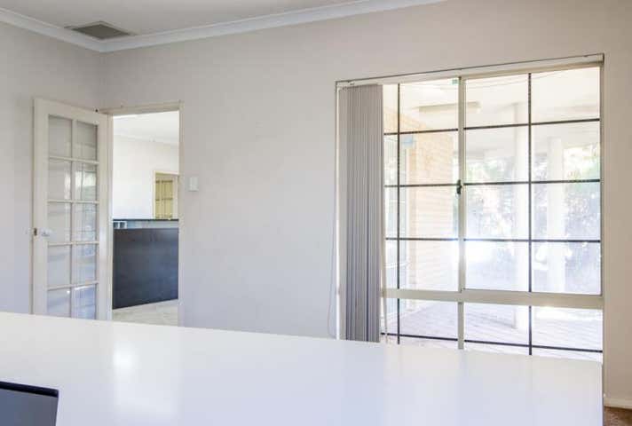 32 & 34 Denninup Way Malaga WA 6090 - Image 16