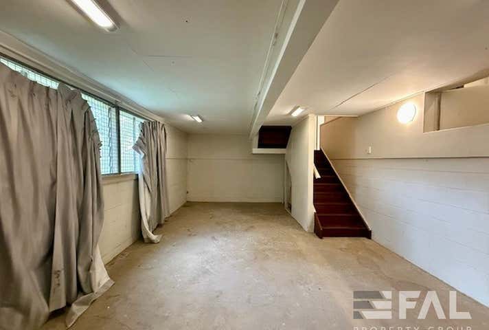 Whole property, 962 Oxley Road Oxley QLD 4075 - Image 6