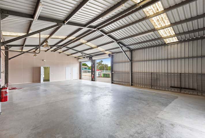 40 Lloyd George Grove Tanilba Bay NSW 2319 - Image 4