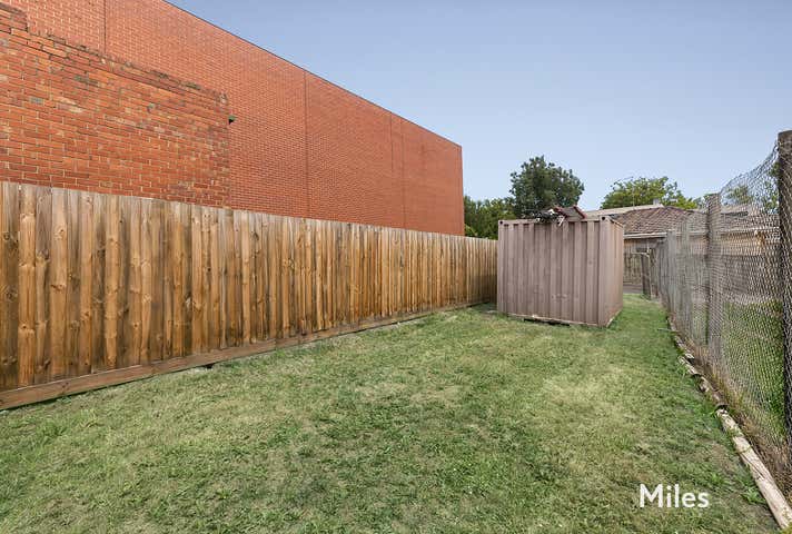 81 Silverdale Road Eaglemont VIC 3084 - Image 4
