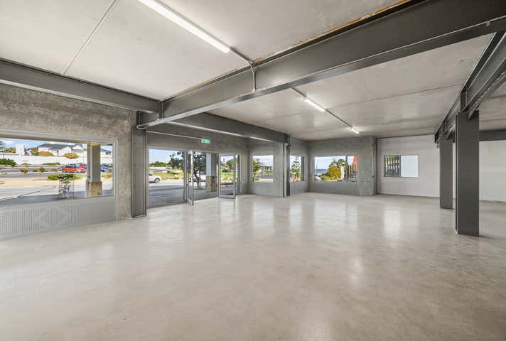 9 Saltfleet Street Port Noarlunga SA 5167 - Image 11