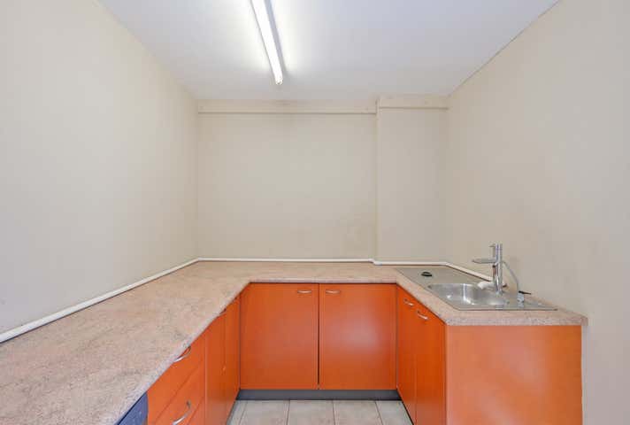 4&5/29 Gympie Way Willetton WA 6155 - Image 8