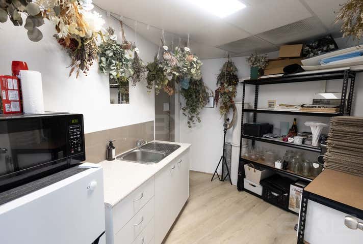 Unit 7, 190 Scarborough Beach Road Mount Hawthorn WA 6016 - Image 12