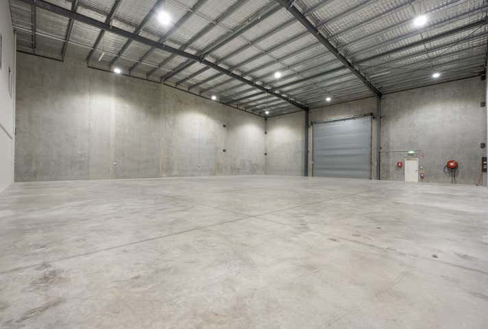 8/547 Woolcock Street Mount Louisa QLD 4814 - Image 3