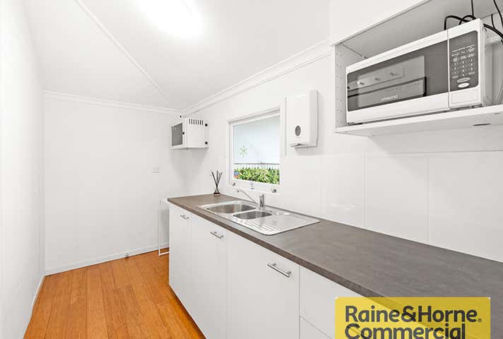 1/172 Gympie Road Kedron QLD 4031 - Image 7