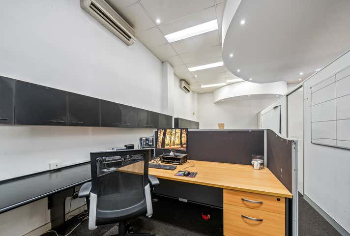 1/110 Mounts Bay Road Perth WA 6000 - Image 8