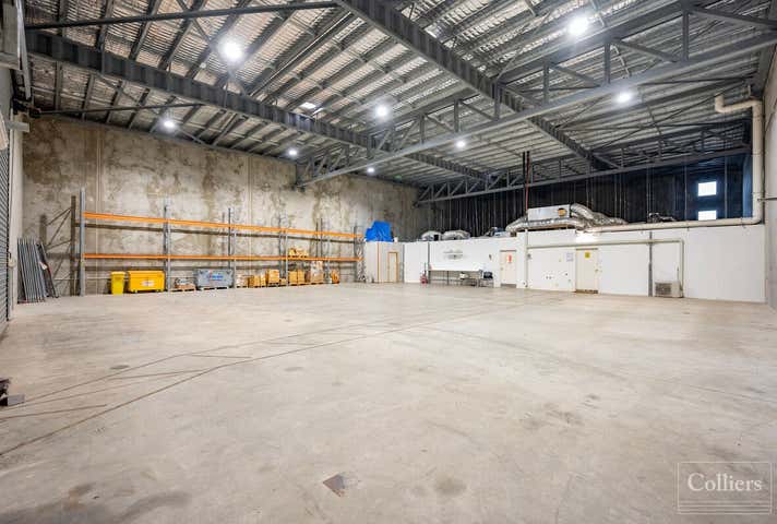 2/719-725 Woolcock Street Mount Louisa QLD 4814 - Image 12