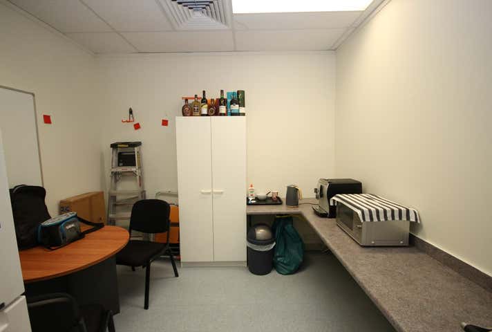 8B/202 Ross River Road Aitkenvale QLD 4814 - Image 9