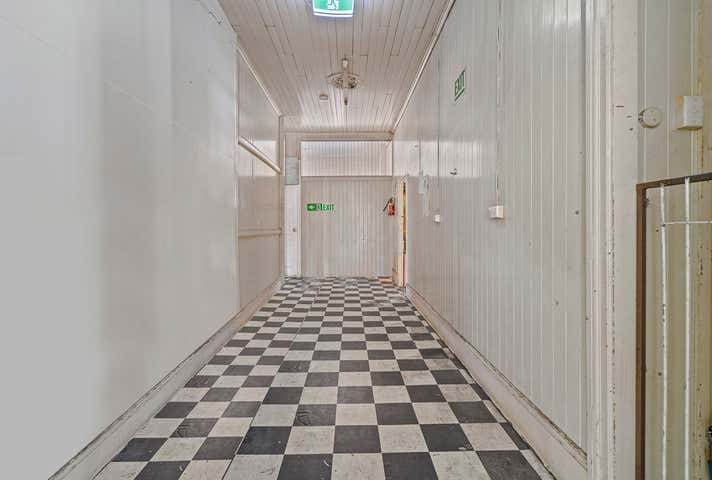 7 Ellenborough Street Woodend QLD 4305 - Image 12