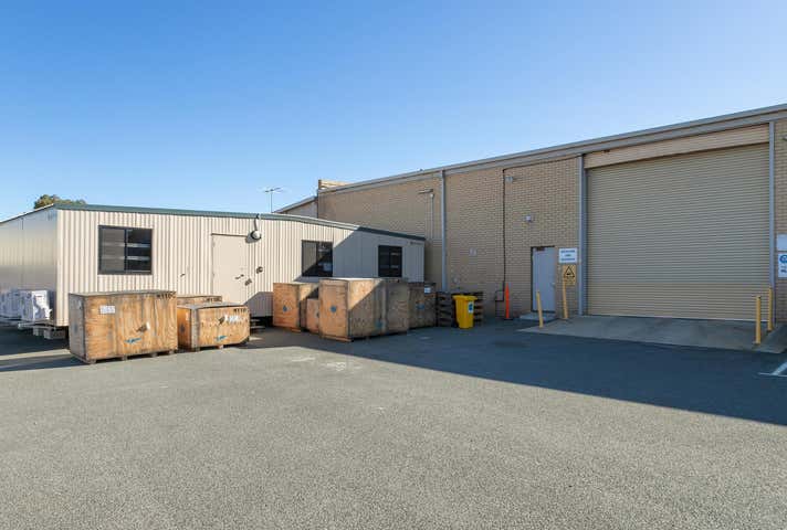 35 Peel Road O'Connor WA 6163 - Image 27