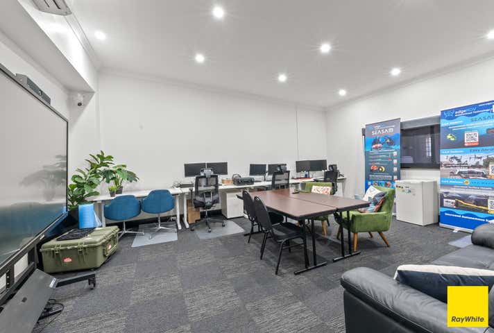 13/128-130 Lyons Street Bungalow QLD 4870 - Image 8