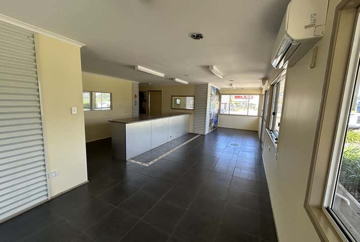 3 Booral Road Urangan QLD 4655 - Image 12