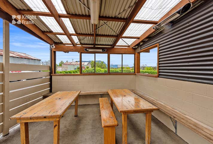 Sheffield Hotel, 38-40 Main Street Sheffield TAS 7306 - Image 4