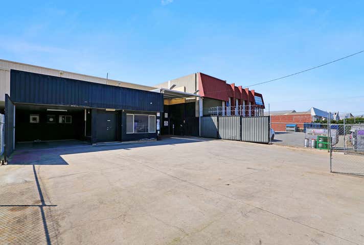 Unit 2, 12 Adrian Street Welshpool WA 6106 - Image 3