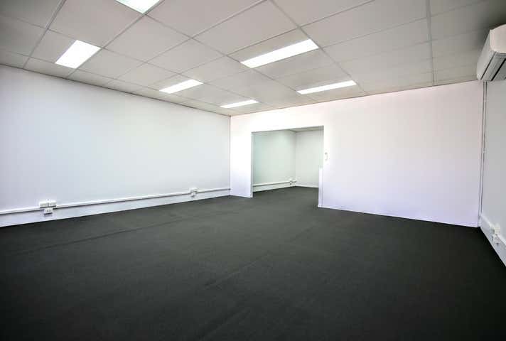 4/6 Nuban Street Currumbin Waters QLD 4223 - Image 6