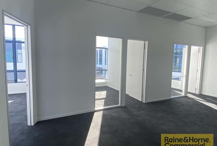 8/3-5 Hinkler Court Brendale QLD 4500 - Image 10