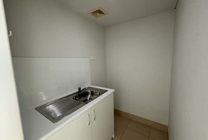 7/75 Waterway Drive Coomera QLD 4209 - Image 10