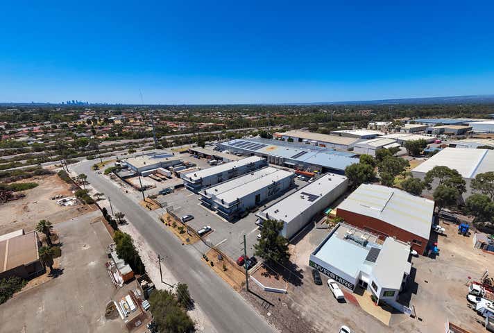 8/8 Hurley Street Canning Vale WA 6155 - Image 23