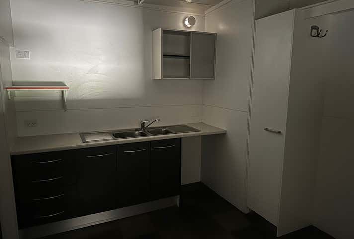 Unit 1/15-21 Nissen Street Pialba QLD 4655 - Image 4