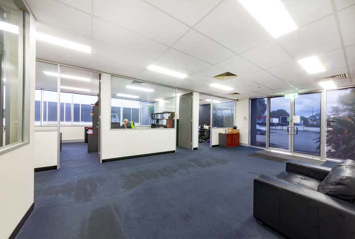 Unit 2, 110 Fitzgerald Road Laverton North VIC 3026 - Image 14