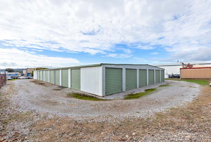 4 Kingsford Smith Street Tamworth NSW 2340 - Image 7