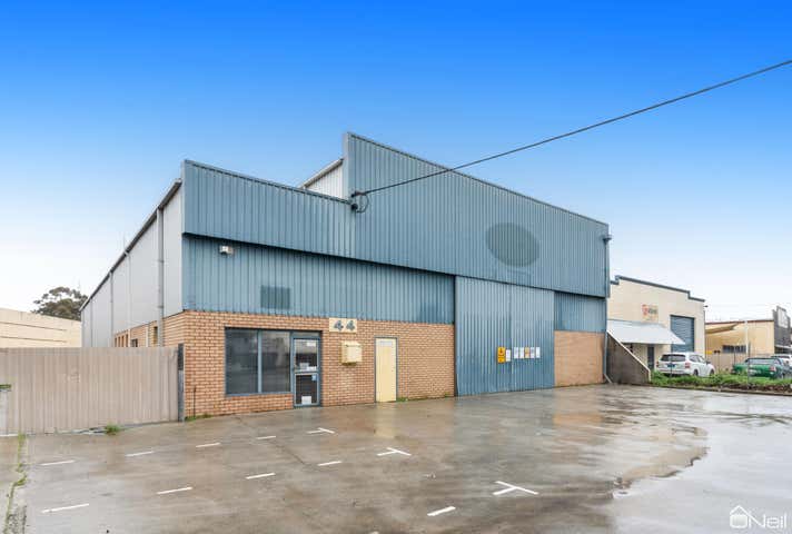 44 Gillam Drive Kelmscott WA 6111 - Image 6