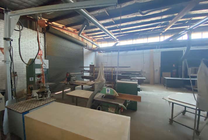 26 Clavering Road Bayswater WA 6053 - Image 6