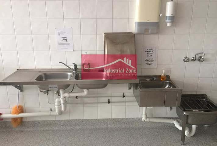 Shop 8, 2 New England Highway Thornton NSW 2322 - Image 6