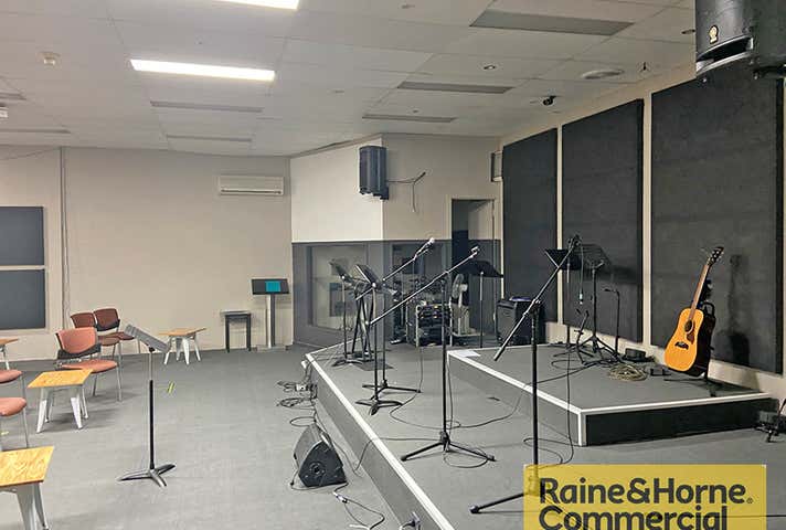 7/481 Gympie Road Strathpine QLD 4500 - Image 8