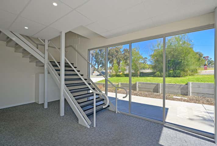 1/4 Bassendean Road Bayswater WA 6053 - Image 8