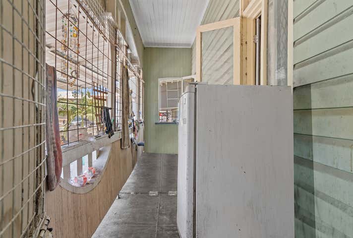 7 Ellenborough Street Woodend QLD 4305 - Image 13