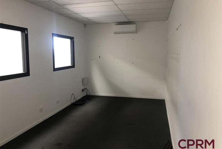 1/88 Flinders Parade North Lakes QLD 4509 - Image 5