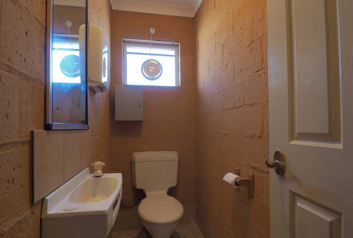 8 Action Place Wangara WA 6065 - Image 11